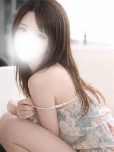体験ゆきな【吸いつく肌と】 中・西讃 ヴィーナス（デリヘル）