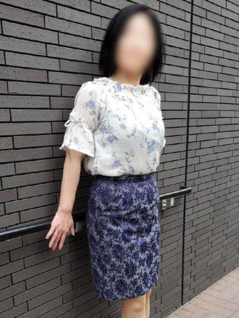 あかり 池袋おかあさん（待ち合わせ型ヘルス）