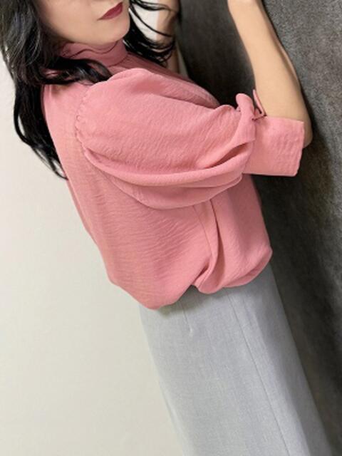 しおり 完熟ばなな札幌・すすきの（人妻熟女デリヘル）