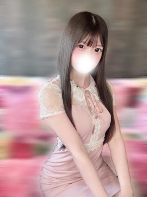色気漂う清楚美女ねるちゃん ロイヤル　アテンダー（デリヘル）