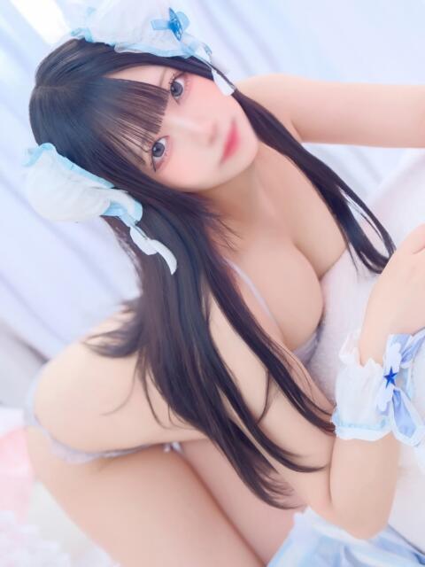 ひより E+アイドルスクール新宿・歌舞伎町店(デリヘル)