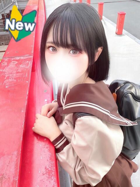 なつき 学校帰りの妹に手コキしてもらった件 梅田（オナクラ）