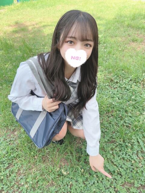 ぴぃち 学校帰りの妹に手コキしてもらった件 梅田（派遣型オナクラ（手コキ））