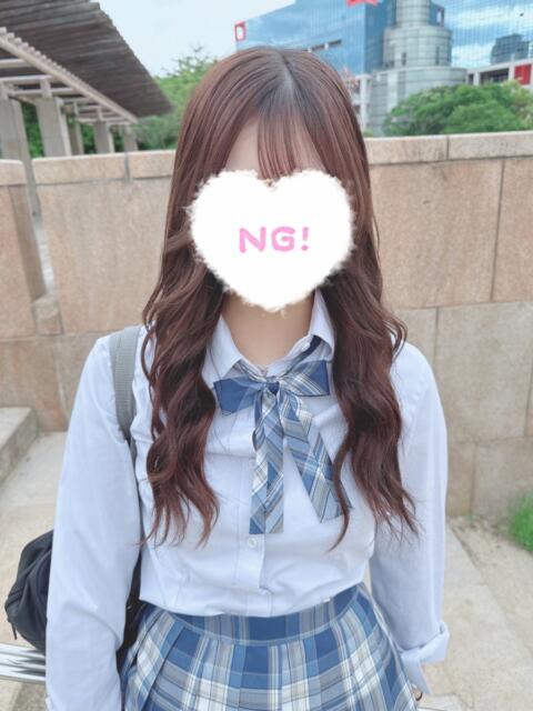 ひなこ 学校帰りの妹に手コキしてもらった件 梅田（オナクラ）