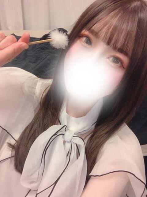 麗しきドエロ美女ゆずるさん ロイヤル　アテンダー（デリヘル）