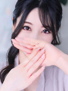 新人・奈緒(なお)