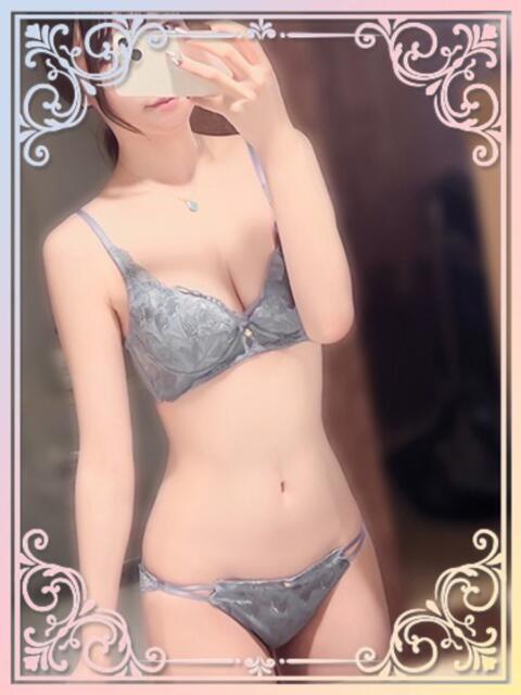 ふわり【こなつちゃんと3P可能】 Mode（モード）◆理想の彼女◆（デリヘル）