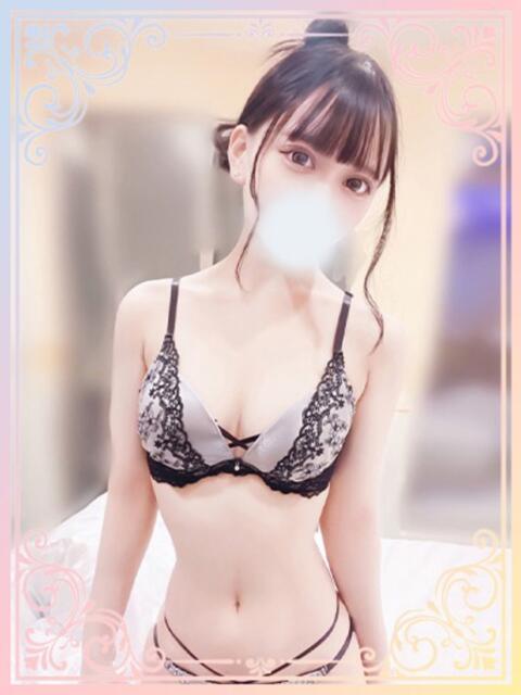 こなつ【ふわりちゃんと３P可能】 Mode（モード）◆理想の彼女◆（デリヘル）