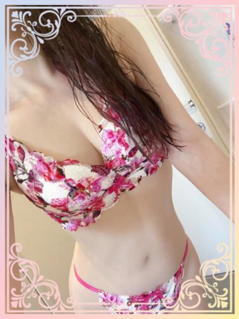 あやか【長身モデル級スタイル】 Mode（モード）◆理想の彼女◆（デリヘル）