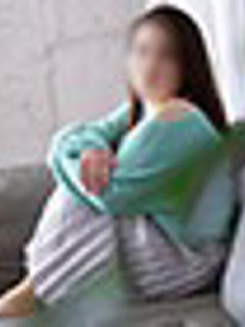 ひとみ 梅田ゴールデン倶楽部（店舗型痴女ヘルス）