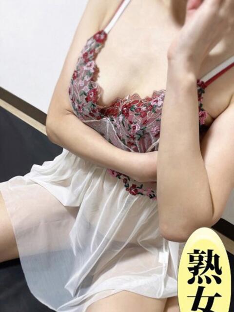 長田かな 人妻ファンタジー（【非風俗】メンズエステ）