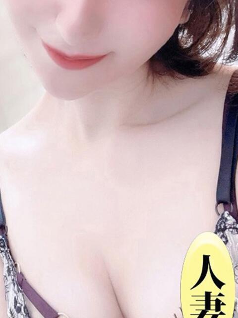 琥珀きら 人妻ファンタジー（【非風俗】メンズエステ）