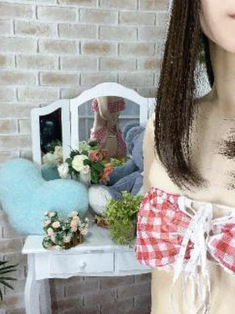 ちいずかまぼこ。 池袋3P複数プレイ専門店 ハーレム（ホテヘル＆デリヘル）