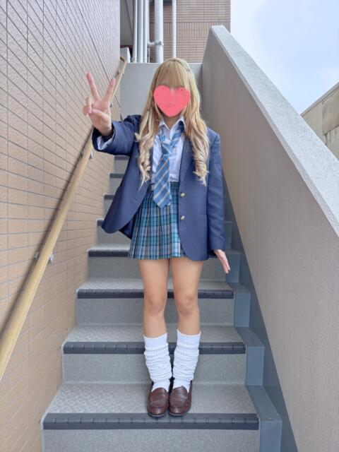 新入生 もあ 青チェと赤チェ（派遣型オナクラ（手コキ））