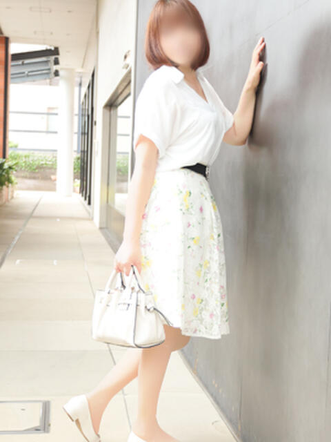 若菜 出会い系人妻ネットワーク 新宿〜池袋編（待合せ型人妻系デリヘル）