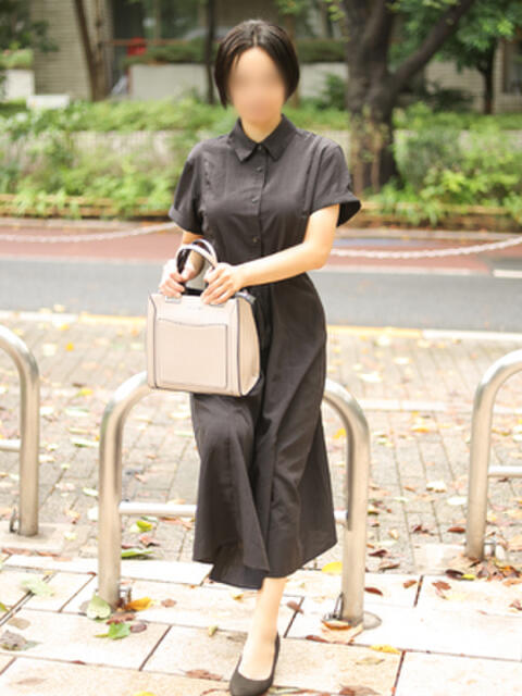 葉月 出会い系人妻ネットワーク 新宿〜池袋編（待合せ型人妻系デリヘル）