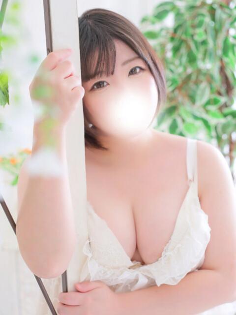さく 白いぽっちゃりさん（ぽっちゃり専門ホテヘル）