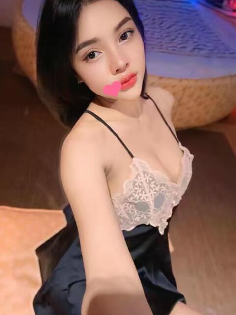 エメ ラブハーレム（アジアンデリヘル）