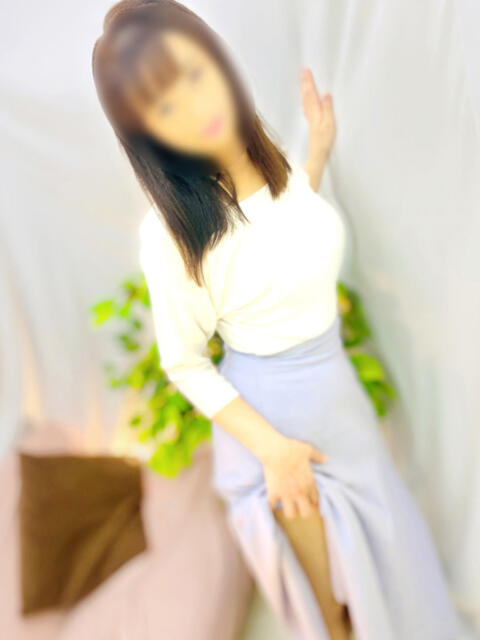 ありさ 完熟ばなな千葉店(人妻・熟女デリヘル)