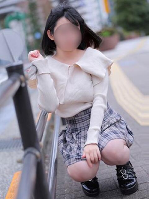 まどか かりんと小岩（オナクラ）