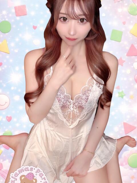 ゆら ぱじゃまぱーてぃー(セクキャバ)