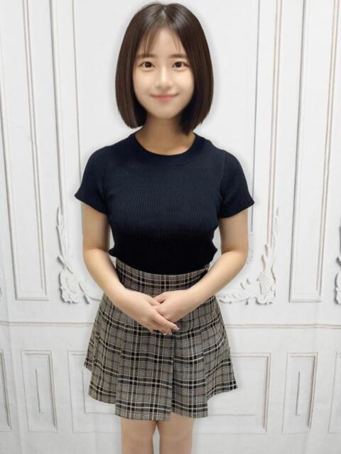 ぴーち 新橋女子大生図鑑(デリヘル)