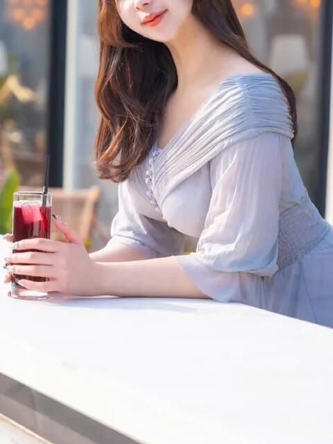 山本 陽葵 テレジア大阪（高級デリヘル）