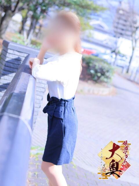 大西彩香（おおにしさいか） 姫路マダム大奥（デリヘル）