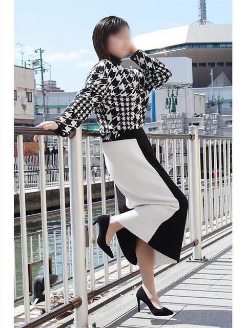 いお 奥鉄オクテツ兵庫（人妻デリヘル）