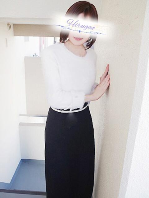 紫音 昼顔妻 五反田店（人妻系デリヘル）