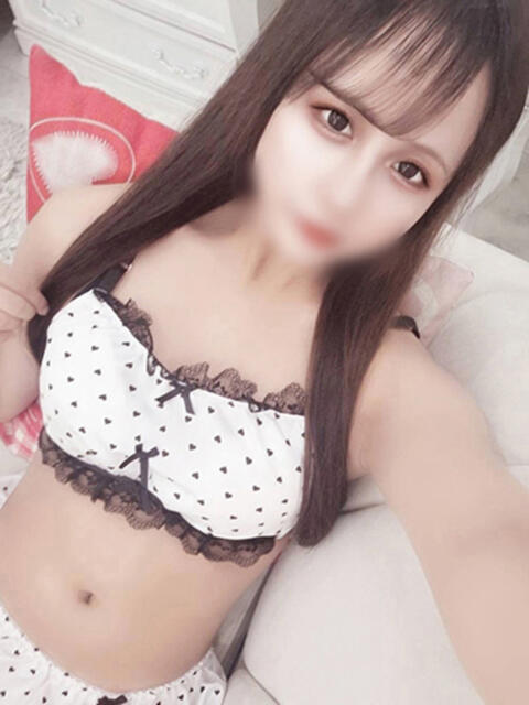 りのあ 淫乱痴女エステ（出張アロマエステ）