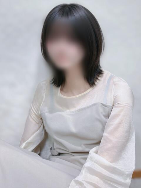 かおる フレッシュハニー（ニューハーフデリヘル）