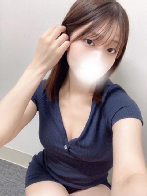 ゆの ふぁーすと・きす（キス専門店舗型ヘルス）