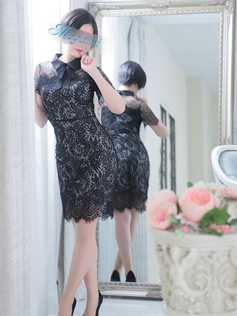 こまち ~優しい若妻倶楽部~Mrs.女神(人妻デリヘル)