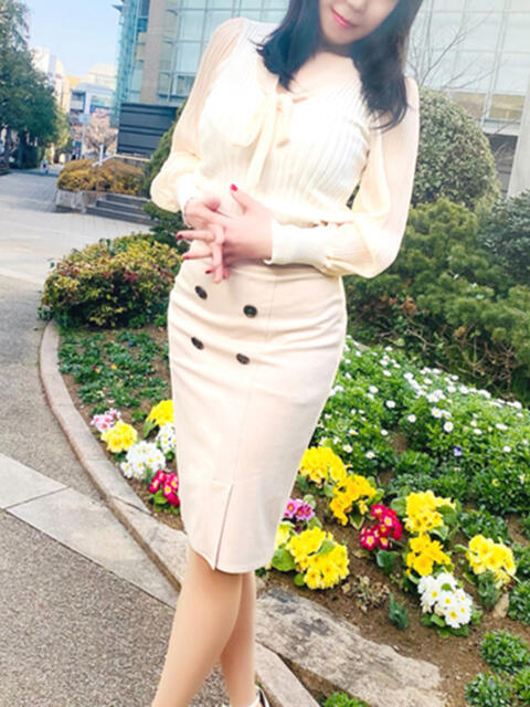 みなみ 完熟ばなな 横浜（人妻熟女デリヘル）