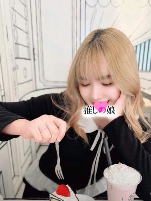 ララ 推しの娘（アジアンデリヘル）