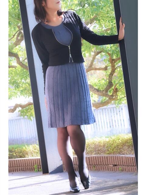 きょうか 奥鉄オクテツ神奈川店（デリヘル市場グループ）（駅待ち合わせ型人妻デリヘル）