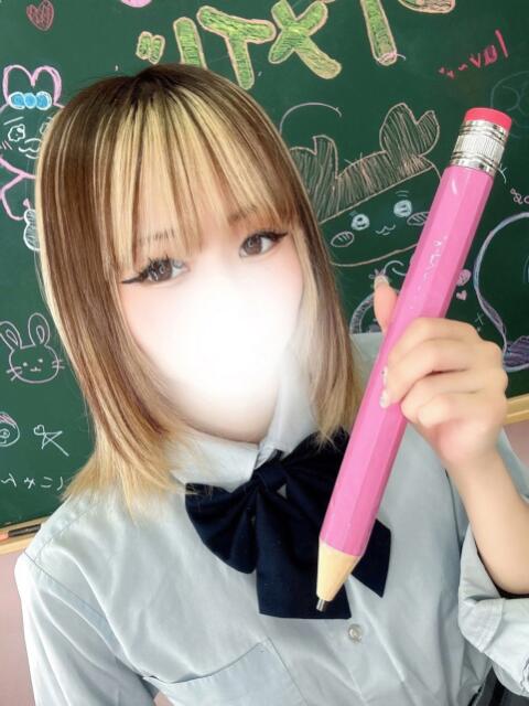 あゆ 新宿ハンドメイド（手コキ・オナクラ）