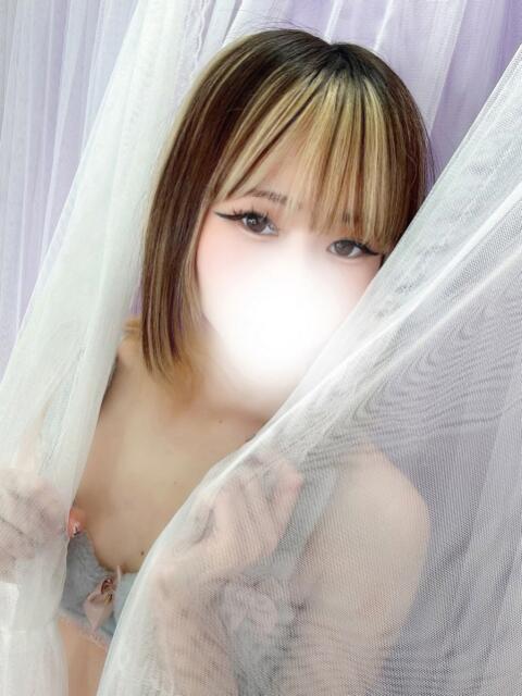 あゆ 新宿ハンドメイド（手コキ・オナクラ）