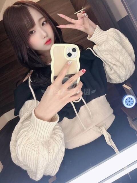 体験入店 えみり ノーブル園（韓国デリヘル）