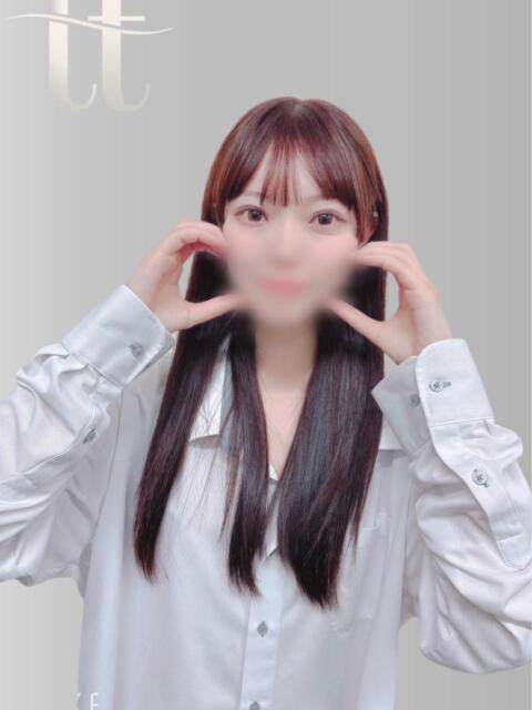 なる to tomorrow(トゥトゥモロウ)（セクキャバ）