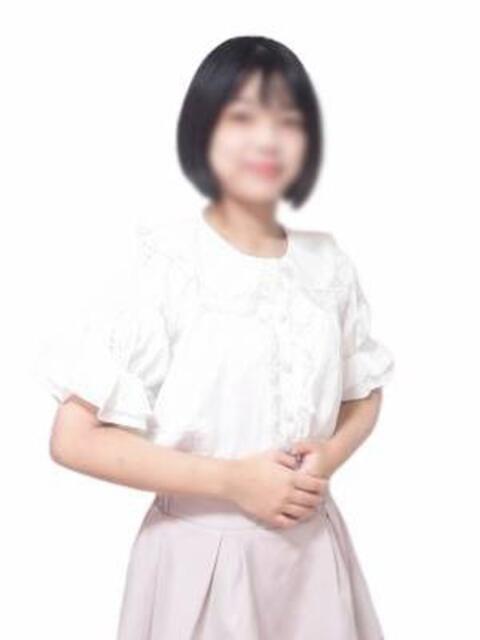 りる 貧乳パラダイス（ぺちゃぱい専門デリヘル）