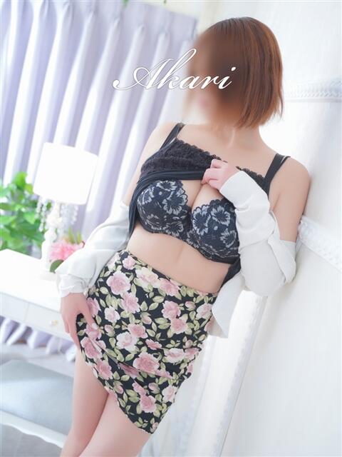 あかり 西船人妻花壇（人妻デリヘル）