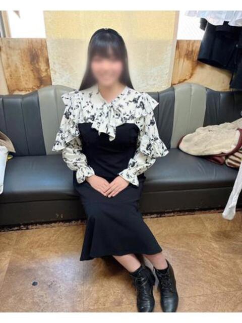 ひなの 初体験（学園系イメクラ）