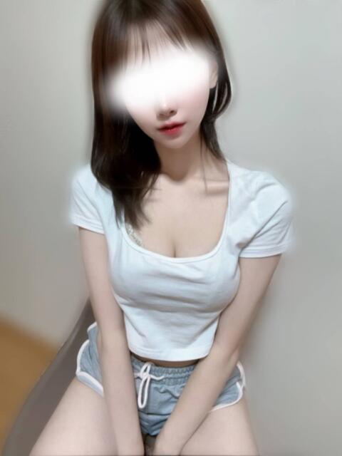 月（るな）-PLATINA AROMA SECRET-アロマ シークレット（【非風俗】メンズエステ）