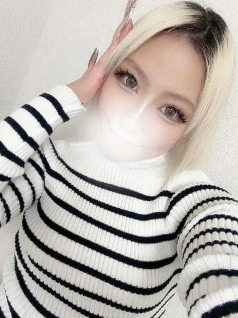 えれな 横浜ギャルの宅急便（デリヘル）