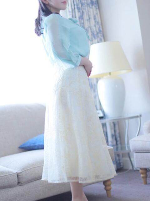 奈海(なみ) グランドオペラ横浜（高級デリヘル）