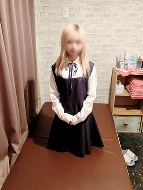 らら 池袋平成女学園（ファッションヘルス）