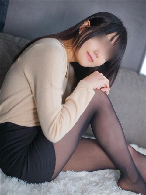 しお 新橋夜這右衛門娼店～夜這・即尺・痴漢・人妻～（デリヘル）