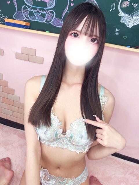 えりか 新宿ハンドメイド（手コキ・オナクラ）